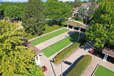 Welcome to this beautifully updated 2 bedroom, 2 bath ranch on Whisper Creek Golf Club in Illinois - for sale on GolfHomes.com, golf home, golf lot