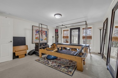 BEAUTIFUL 4BR/3.5BA TOWNHOME with high ceilings to enhance the on Chatuge Shores Golf Course in North Carolina - for sale on GolfHomes.com, golf home, golf lot