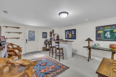 BEAUTIFUL 4BR/3.5BA TOWNHOME with high ceilings to enhance the on Chatuge Shores Golf Course in North Carolina - for sale on GolfHomes.com, golf home, golf lot
