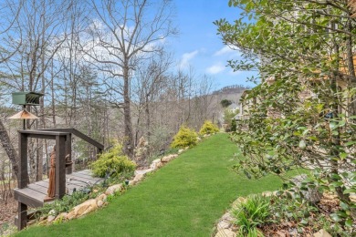 BEAUTIFUL 4BR/3.5BA TOWNHOME with high ceilings to enhance the on Chatuge Shores Golf Course in North Carolina - for sale on GolfHomes.com, golf home, golf lot