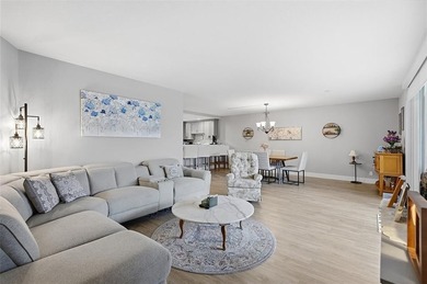 Beautifully updated third-floor condo in desirable Palm-Aire on Oaks Country Club in Florida - for sale on GolfHomes.com, golf home, golf lot