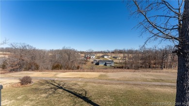 Beautiful 2-story home with a walk-out basement located on the on Indian Rock Golf Club in Missouri - for sale on GolfHomes.com, golf home, golf lot