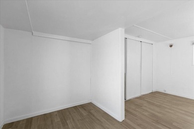 Come see this lovely 2 BEDROOM/ 1 BATH with remodeled bathroom on The Club At Shenandoah Springs in California - for sale on GolfHomes.com, golf home, golf lot