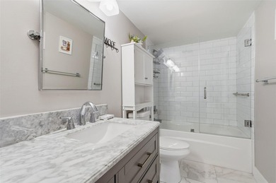 Beautifully updated third-floor condo in desirable Palm-Aire on  in Florida - for sale on GolfHomes.com, golf home, golf lot