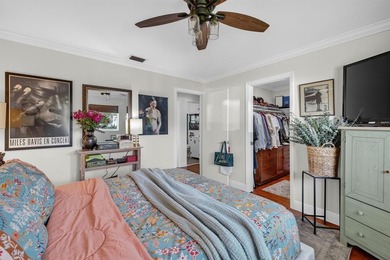 Beautifully renovated 2BR/2BA single-family home with NEW solar on Leisureville Community Association in Florida - for sale on GolfHomes.com, golf home, golf lot