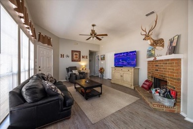 Fall in love with this cozy home, perfect for the first time on Duck Creek Golf Club in Texas - for sale on GolfHomes.com, golf home, golf lot