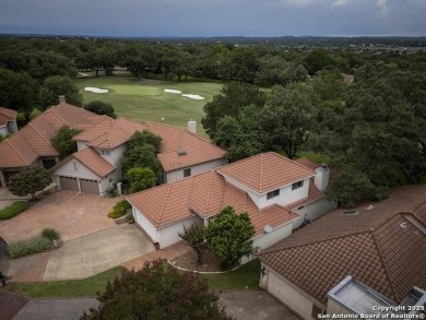 **OPEN HOUSE: Sun 7/20 2-4pm ** Welcome to this beautiful home on Fair Oaks Ranch Golf and Country Club in Texas - for sale on GolfHomes.com, golf home, golf lot