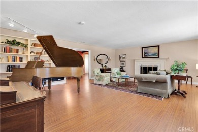 ***Gorgeous Ranch-Style Pool Home on the Apple Valley Golf on Apple Valley Country Club in California - for sale on GolfHomes.com, golf home, golf lot