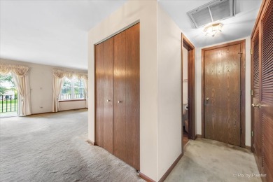 Discover relaxed sophistication in this 55+ Carillon community on The Links at Carillon in Illinois - for sale on GolfHomes.com, golf home, golf lot