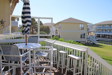 Charming, cozy and canal front!! This is your chance to snatch on Sandpiper Cove Golf Course in Florida - for sale on GolfHomes.com, golf home, golf lot