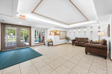 Discover relaxed sophistication in this 55+ Carillon community on The Links at Carillon in Illinois - for sale on GolfHomes.com, golf home, golf lot