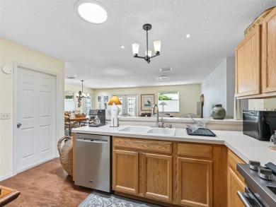 Located in The Village of Ashland! TURNKEY Exceptional 2/2 on The Links of Spruce Creek in Florida - for sale on GolfHomes.com, golf home, golf lot