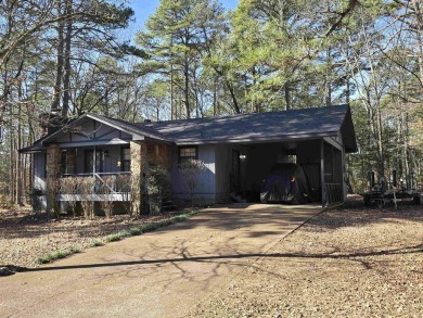 This beautifully updated 2-bedroom, 1.5-bathroom home boasts a on Mountain Ranch Golf Club in Arkansas - for sale on GolfHomes.com, golf home, golf lot