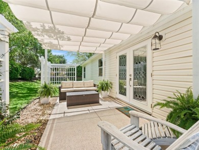 Located in The Village of Ashland! TURNKEY Exceptional 2/2 on The Links of Spruce Creek in Florida - for sale on GolfHomes.com, golf home, golf lot