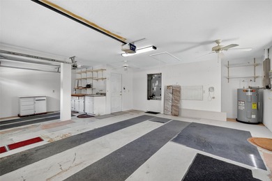 Reduced almost 40k, Motivated Seller. This freshly painted on Ocala Palms Golf and Country Club in Florida - for sale on GolfHomes.com, golf home, golf lot