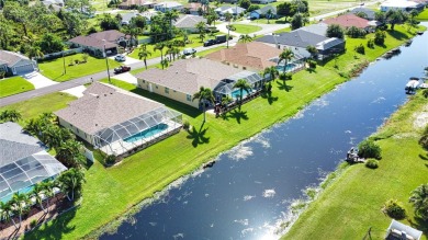 Step into this WELL MAINTAINED, MOVE IN READY, TURN KEY on Rotonda Golf and Country Club - Long Marsh  in Florida - for sale on GolfHomes.com, golf home, golf lot