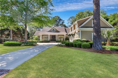Beautiful and warm custom built Low Country home with all the on Belfair Golf Club in South Carolina - for sale on GolfHomes.com, golf home, golf lot
