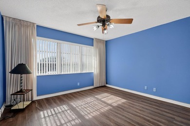 Full Two Bedroom In Popular Phase One-Walk To All on Hollybrook Golf and Tennis Club  in Florida - for sale on GolfHomes.com, golf home, golf lot