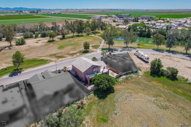 Welcome to your dream home! This spacious 2,451 sq. ft on Cocopah Rio Colorado Golf Course in Arizona - for sale on GolfHomes.com, golf home, golf lot