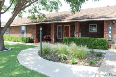 Exquisite 3 Bedroom Home on the  Golf Course ! Welcome to your on Chaparral Country Club in New Mexico - for sale on GolfHomes.com, golf home, golf lot