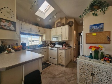 Situated In The Spectacular Community Of Viewpoint Golf Resort on Viewpoint Golf Resort in Arizona - for sale on GolfHomes.com, golf home, golf lot