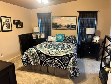 UPDATED HOME AT FOUR LAKES - 3BED - 2 BATH ON GOLF COURSE - $139 on Four Lakes Golf Club in Florida - for sale on GolfHomes.com, golf home, golf lot