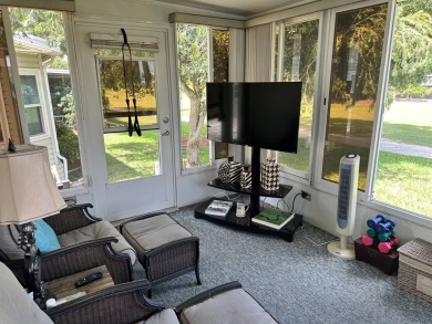 UPDATED HOME AT FOUR LAKES - 3BED - 2 BATH ON GOLF COURSE - $139 on Four Lakes Golf Club in Florida - for sale on GolfHomes.com, golf home, golf lot