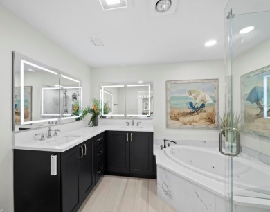 Renovated in 2023 and perfectly positioned on the 3rd floor on Links on Longboat Golf Club in Florida - for sale on GolfHomes.com, golf home, golf lot