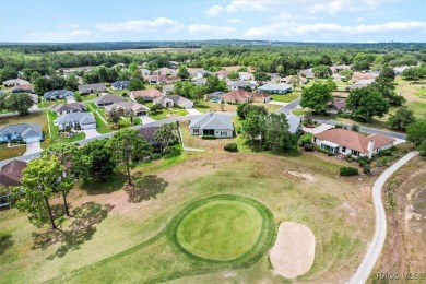 FORE!!! Heads up because this lovely recently updated Laurel on Twisted Oaks Golf Club in Florida - for sale on GolfHomes.com, golf home, golf lot