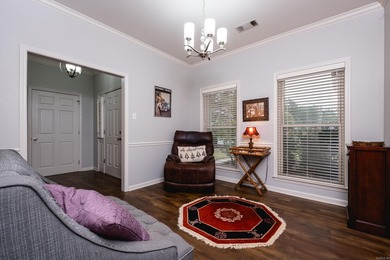 Wonderful one level located in the Country Club of Arkansas on The Country Club of Arkansas in Arkansas - for sale on GolfHomes.com, golf home, golf lot