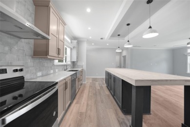 Limited time - 4.99% Interest Rate with the use of preferred on Bobcat Trail Golf Club in Florida - for sale on GolfHomes.com, golf home, golf lot