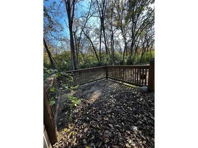 Beautifully Updated Mission Lake Townhome Backing to Scenic on Minor Park Golf Course in Missouri - for sale on GolfHomes.com, golf home, golf lot