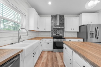 For limited time get 4.99% financing with preferred lender on Bobcat Trail Golf Club in Florida - for sale on GolfHomes.com, golf home, golf lot