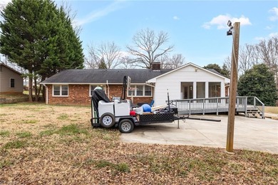 Are you looking for a move in ready home in a Golf course on Pine Knolls Golf Course in North Carolina - for sale on GolfHomes.com, golf home, golf lot