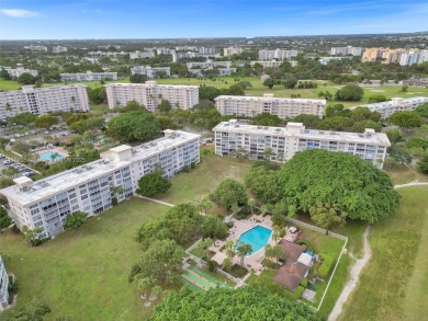 Welcome to your dream condo in the heart of Pompano Beach! This on Palm-Aire Country Club and Resort - Palms in Florida - for sale on GolfHomes.com, golf home, golf lot