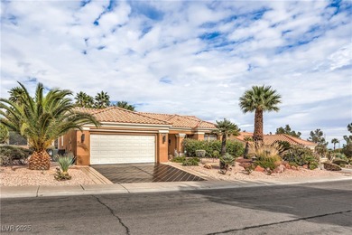 This Summerlin single family home in Sun City boasts an on Highland Falls Golf Club in Nevada - for sale on GolfHomes.com, golf home, golf lot