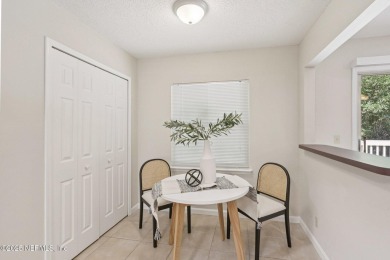 Welcome to this beautifully maintained 3-bedroom, 2-bathroom on Bent Creek Golf Course in Florida - for sale on GolfHomes.com, golf home, golf lot