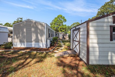 Welcome to this well-maintained 2 bedroom, 2 bathroom home in on Indian Wells Golf Course in South Carolina - for sale on GolfHomes.com, golf home, golf lot
