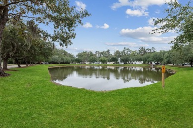 Move in ready home located in Wescott Plantation, this on Golf Club At Wescott Plantation in South Carolina - for sale on GolfHomes.com, golf home, golf lot