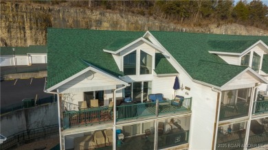 Are you ready for this? ?? One of the rare 4-bedroom, 3-bathroom on The Club At Old Kinderhook in Missouri - for sale on GolfHomes.com, golf home, golf lot