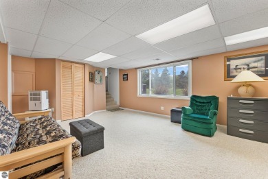 An almost 2000 sq foot condo, consisting of 2 floors and awesome on Crown Golf Course in Michigan - for sale on GolfHomes.com, golf home, golf lot