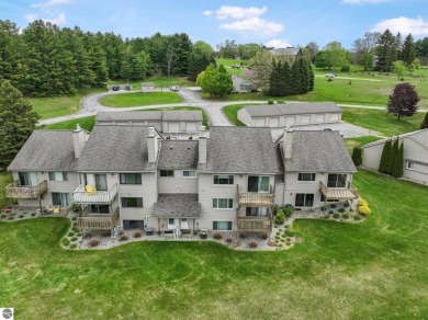 An almost 2000 sq foot condo, consisting of 2 floors and awesome on Crown Golf Course in Michigan - for sale on GolfHomes.com, golf home, golf lot
