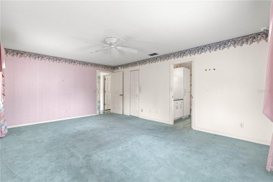 **** BRAND NEW HVAC SYSTEM JUST INSTALLED 6/27/2025! VERY on Royal Oaks Golf Club in Florida - for sale on GolfHomes.com, golf home, golf lot