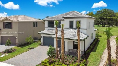 SELLER MOTIVATED! BEST PRICE IN THE COMMUNITY. BUYER FINANCING on Woodmont Country Club in Florida - for sale on GolfHomes.com, golf home, golf lot