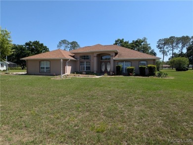 If you want it all, this is your next home! This Citrus Hills on Citrus Hills Golf Club in Florida - for sale on GolfHomes.com, golf home, golf lot