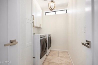 This beautiful 2-bedroom townhome in the exclusive Oasis at on Gainey Ranch Golf Club in Arizona - for sale on GolfHomes.com, golf home, golf lot