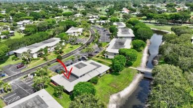 Move-In Ready Villa in Hunters Run!Step into your dream home in on Hunters Run Golf and Country Club in Florida - for sale on GolfHomes.com, golf home, golf lot