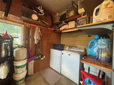 Welcome to a sought-after 55+ golf course community! This on Zellwood Station Country Club in Florida - for sale on GolfHomes.com, golf home, golf lot