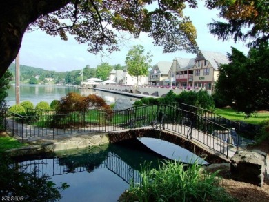 Lake Mohawk Living at Whipporwill Estates - Inside the Gates on Lake Mohawk Golf Club in New Jersey - for sale on GolfHomes.com, golf home, golf lot