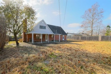 Move in ready! This home sits on a nearly  1/4  acre lot  is on Adams Municipal Golf Course in Oklahoma - for sale on GolfHomes.com, golf home, golf lot